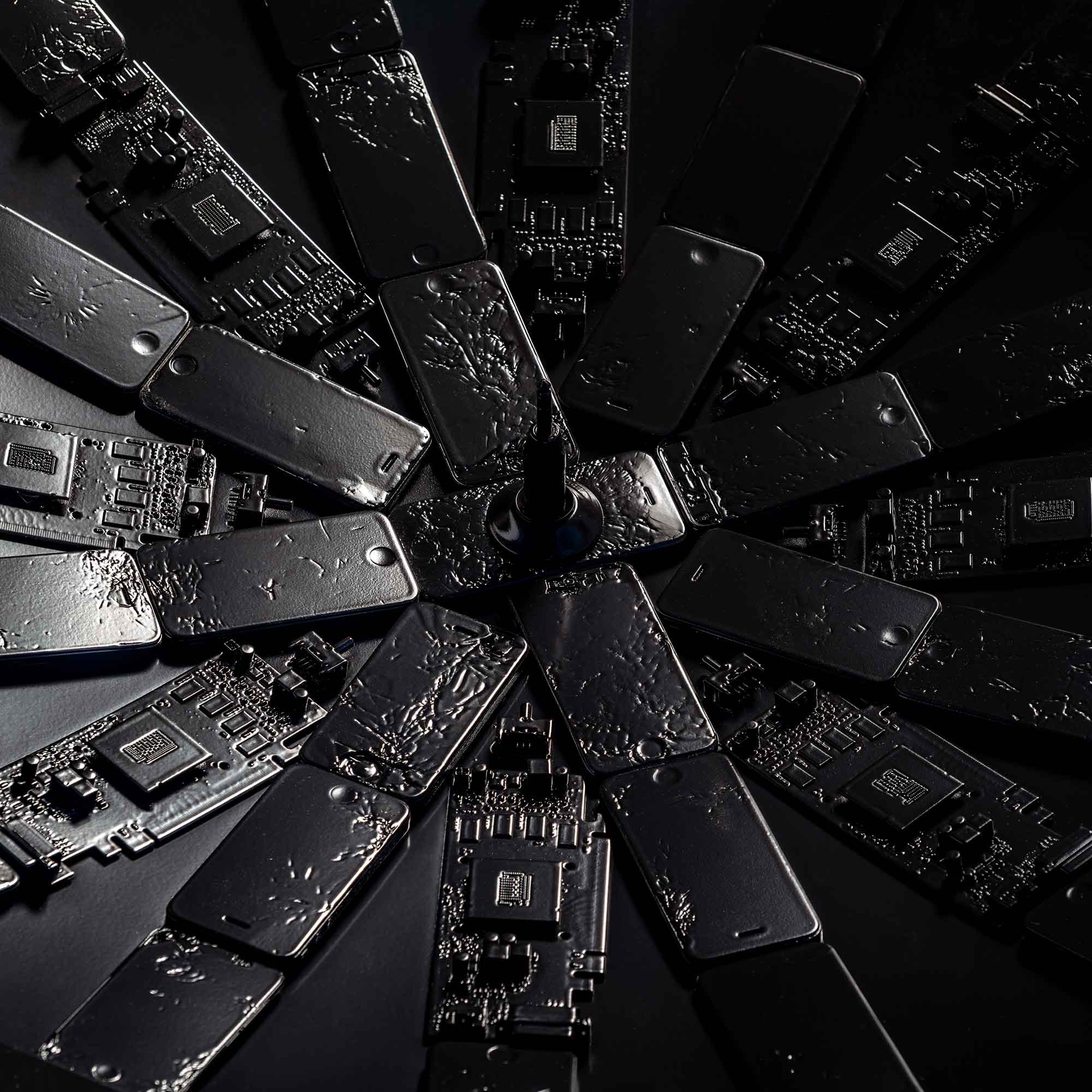 COMMUNICATION BREAKDOWN (detail)